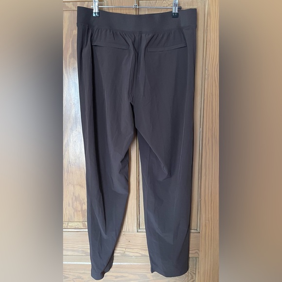 Athleta Brooklyn Mid Rise Ankle Pant, Size 10, Brown (runs large) - Picture 6 of 8